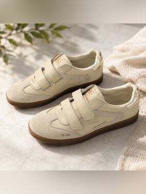 Sam Edelman SE-1980 Women’s Hook & Loop Leather Suede Sneakers Ivory Gold Gum